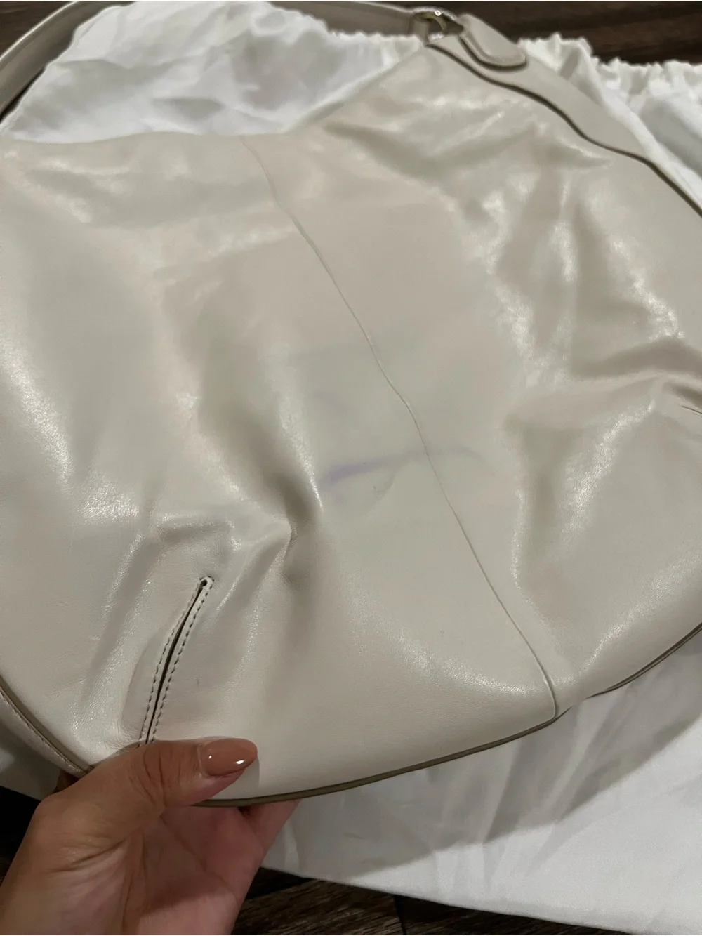 Coach Circle Whiplash Chalk White Leather Hobo Shoulder Bag with Gold Turnlock